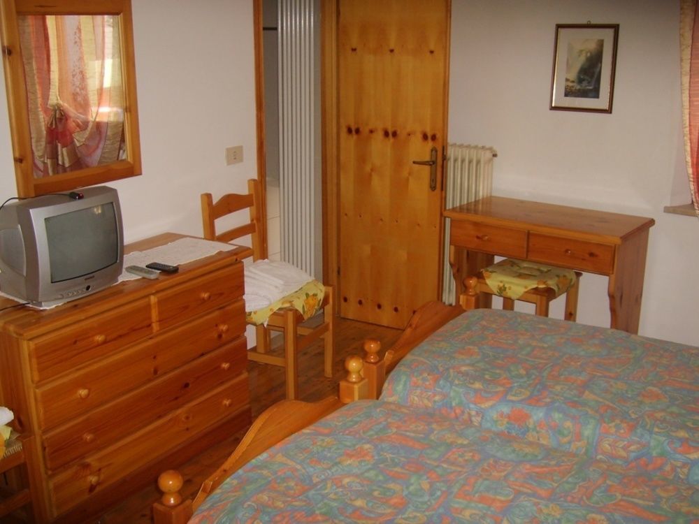 Fonzaso Antico Albergo Sant'Antonio מראה חיצוני תמונה
